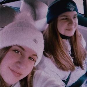 Meet your Posher, Chiara